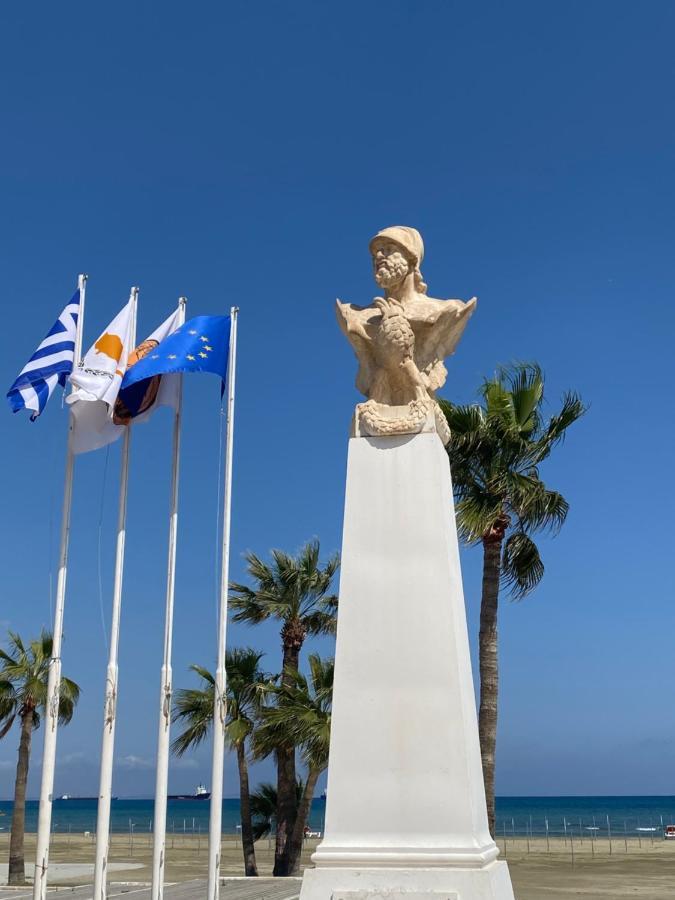Larnaca Beach Apartment 1A Kültér fotó