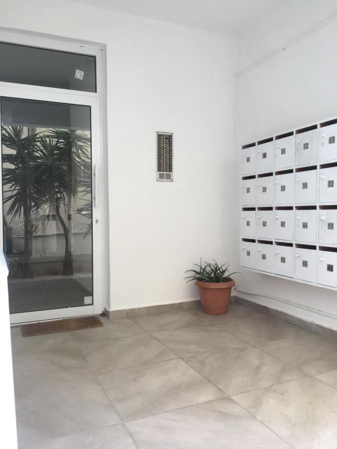 Larnaca Beach Apartment 1A Kültér fotó