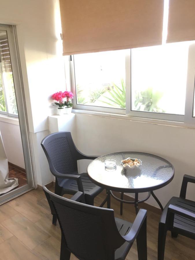 Larnaca Beach Apartment 1A Kültér fotó